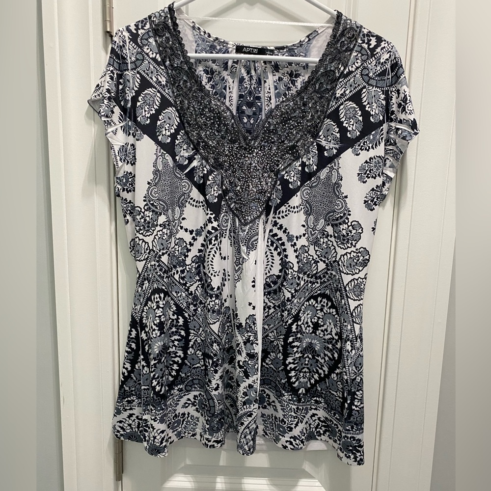 APT 9 embellished print top